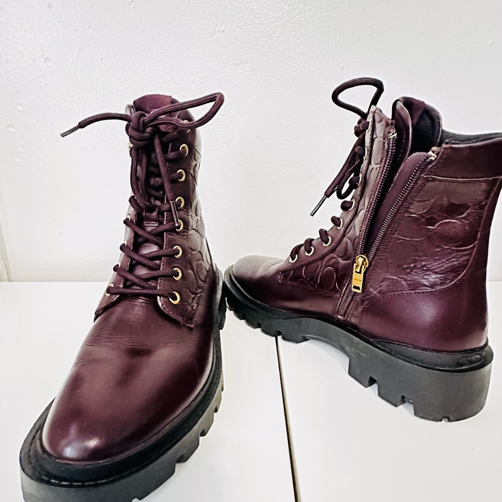 Coach Burgundy Boots: Elevate Your Style Game! - Picture 7 of 8